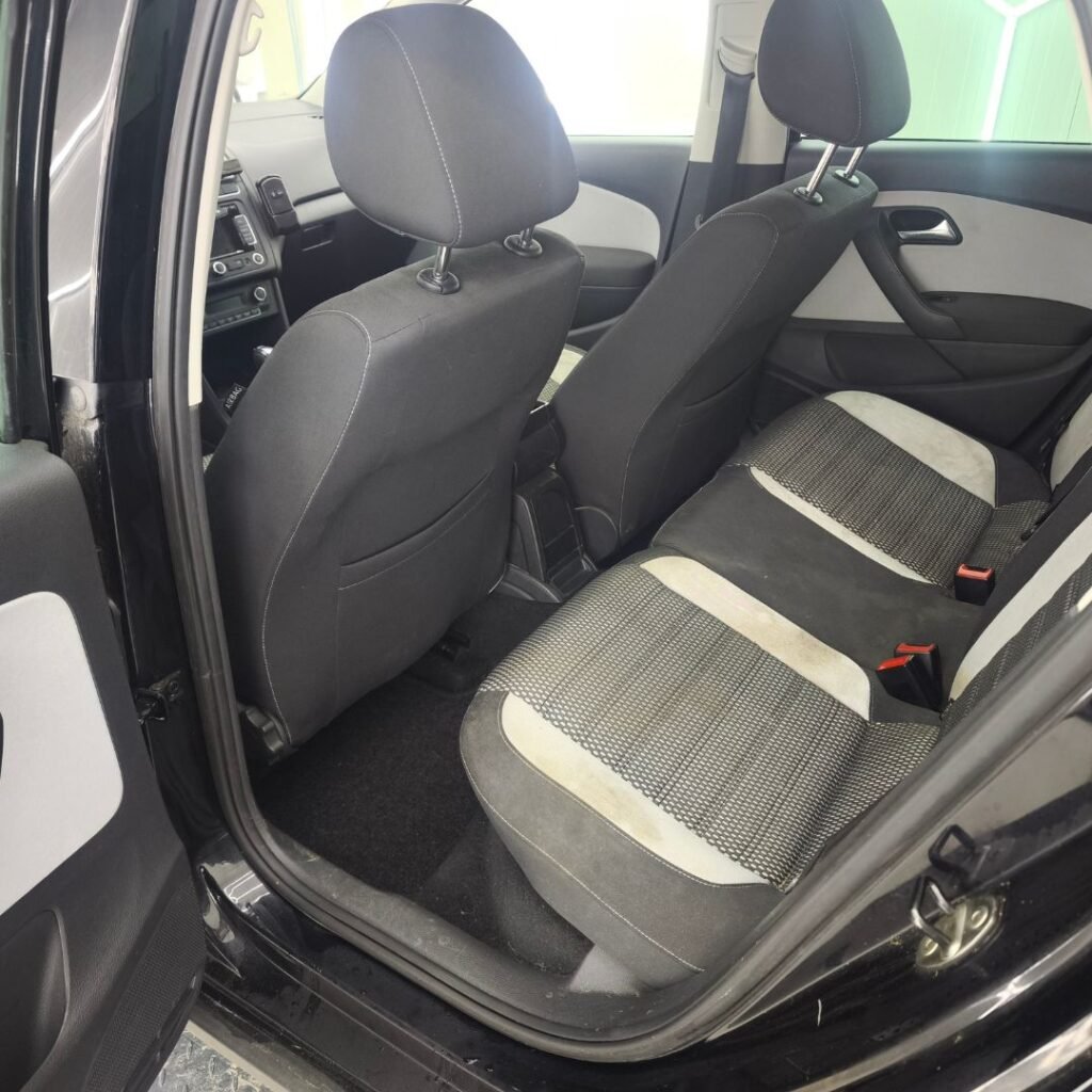Auto Interieur Reinigen